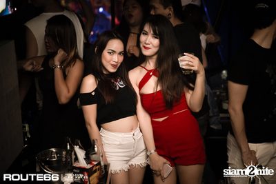 ปาร์ตี้คืนวันเสาร์ ที่ร้าน รูท ซิกตี้ซิก คลับ อาร์ซีเอ — photo 91