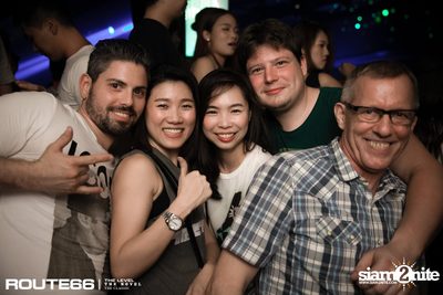 ปาร์ตี้คืนวันเสาร์ ที่ร้าน รูท ซิกตี้ซิก คลับ อาร์ซีเอ — photo 102