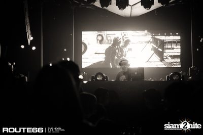 ปาร์ตี้คืนวันเสาร์ ที่ร้าน รูท ซิกตี้ซิก คลับ อาร์ซีเอ — photo 103