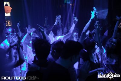 ปาร์ตี้คืนวันเสาร์ ที่ร้าน รูท ซิกตี้ซิก คลับ อาร์ซีเอ — photo 109