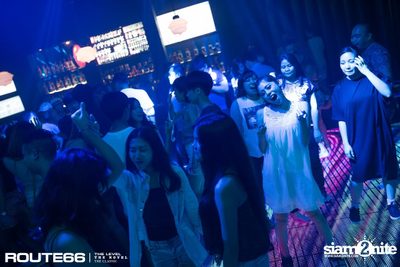 ปาร์ตี้คืนวันศุกร์ ที่ รูท 66 คลับ อาร์ซีเอ, กรุงเทพ — photo 125