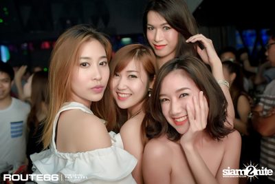 ปาร์ตี้คืนวันศุกร์ ที่ รูท 66 คลับ อาร์ซีเอ, กรุงเทพ — photo 146