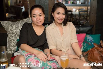 คืนวันศุกร์ ที่ คลาวส์, แฟตอาร์ กัตซ์, บริว และบอน บอน — photo 4