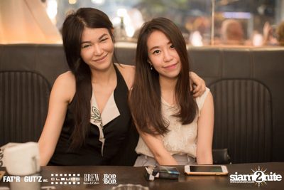 คืนวันศุกร์ ที่ คลาวส์, แฟตอาร์ กัตซ์, บริว และบอน บอน — photo 71