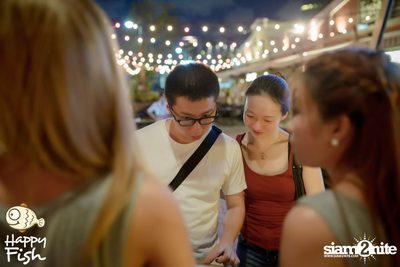 คืนวันศุกร์ ที่ร้าน แฮปปี้ ฟิช, เอเชีย ทีค เดอะ ริเวอร์ฟร้อนท์ — photo 5