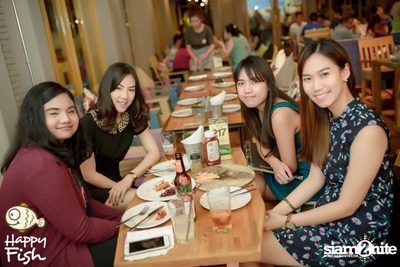 คืนวันศุกร์ ที่ร้าน แฮปปี้ ฟิช, เอเชีย ทีค เดอะ ริเวอร์ฟร้อนท์ — photo 53