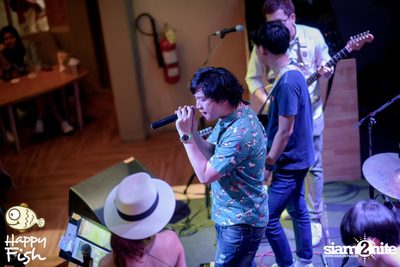 คืนวันศุกร์ ที่ร้าน แฮปปี้ ฟิช, เอเชีย ทีค เดอะ ริเวอร์ฟร้อนท์ — photo 83