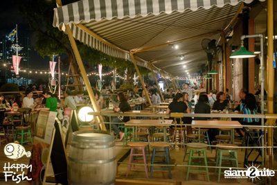 คืนวันศุกร์ ที่ร้าน แฮปปี้ ฟิช, เอเชีย ทีค เดอะ ริเวอร์ฟร้อนท์ — photo 88
