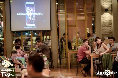 คืนวันศุกร์ ที่ร้าน แฮปปี้ ฟิช, เอเชีย ทีค เดอะ ริเวอร์ฟร้อนท์ — photo 102
