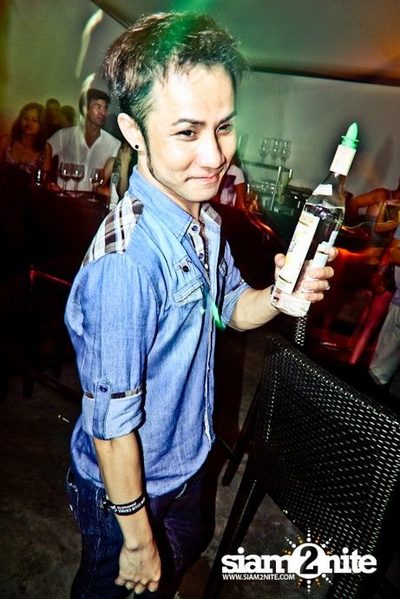 Suk 11 Club Crawl — photo 111