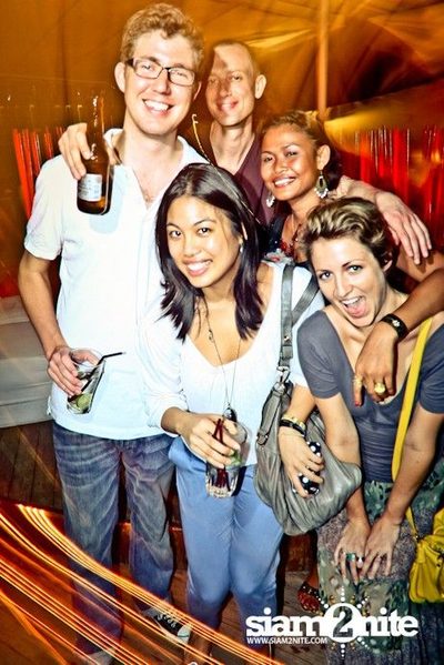 Suk 11 Club Crawl — photo 118