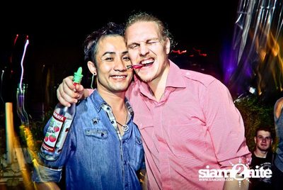 Suk 11 Club Crawl — photo 71