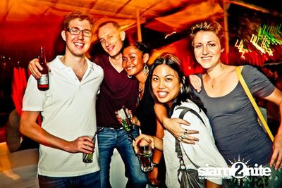 Suk 11 Club Crawl — photo 117