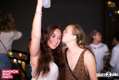 Bangkok Boat Party | Chao Phraya River — photo 114