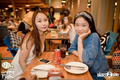 คืนวันศุกร์ ที่ร้าน แฮปปี้ ฟิช, เอเชีย ทีค เดอะ ริเวอร์ฟร้อนท์ — photo 31
