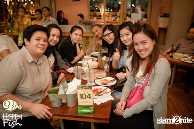 คืนวันศุกร์ ที่ร้าน แฮปปี้ ฟิช, เอเชีย ทีค เดอะ ริเวอร์ฟร้อนท์ — photo 51