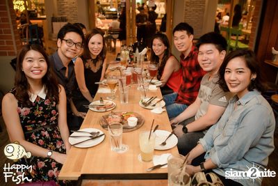 คืนวันศุกร์ ที่ร้าน แฮปปี้ ฟิช, เอเชีย ทีค เดอะ ริเวอร์ฟร้อนท์ — photo 58