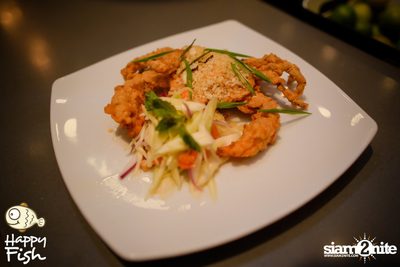 คืนวันศุกร์ ที่ร้าน แฮปปี้ ฟิช, เอเชีย ทีค เดอะ ริเวอร์ฟร้อนท์ — photo 63