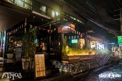 Saturday Night at Atmos, Thonglor Soi 10 — photo 1