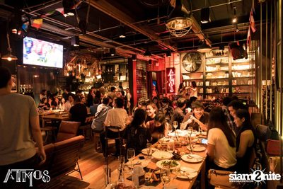 Saturday Night at Atmos, Thonglor Soi 10 — photo 18