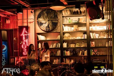 Saturday Night at Atmos, Thonglor Soi 10 — photo 20