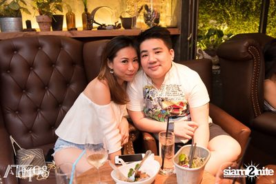 Saturday Night at Atmos, Thonglor Soi 10 — photo 26