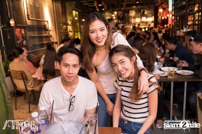 Saturday Night at Atmos, Thonglor Soi 10 — photo 47