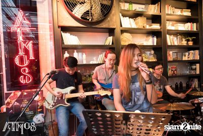 Saturday Night at Atmos, Thonglor Soi 10 — photo 83
