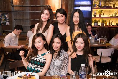Saturday Night at Atmos, Thonglor Soi 10 — photo 84