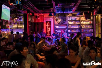 Saturday Night at Atmos, Thonglor Soi 10 — photo 93