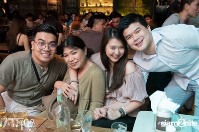 Saturday Night at Atmos, Thonglor Soi 10 — photo 169