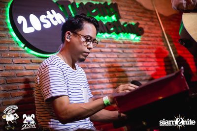 20STH presents Atom at 20 Something Bar — photo 59