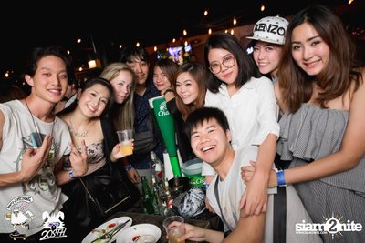 20STH presents Atom at 20 Something Bar — photo 79
