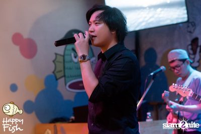 คืนวันศุกร์ ที่ร้าน แฮปปี้ ฟิช, เอเชีย ทีค เดอะ ริเวอร์ฟร้อนท์ — photo 18