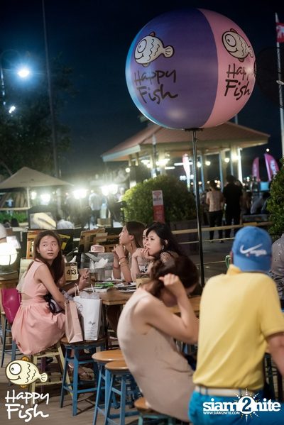 คืนวันศุกร์ ที่ร้าน แฮปปี้ ฟิช, เอเชีย ทีค เดอะ ริเวอร์ฟร้อนท์ — photo 23