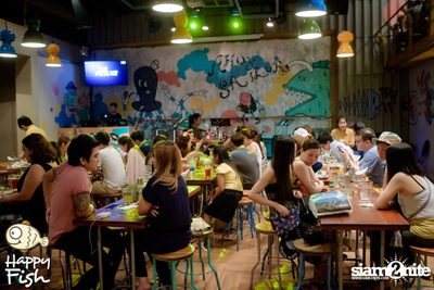 คืนวันศุกร์ ที่ร้าน แฮปปี้ ฟิช, เอเชีย ทีค เดอะ ริเวอร์ฟร้อนท์ — photo 69