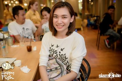 คืนวันศุกร์ ที่ร้าน แฮปปี้ ฟิช, เอเชีย ทีค เดอะ ริเวอร์ฟร้อนท์ — photo 77