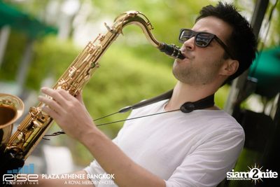 H2o Midsummer Pool Party at Plaza Athenee — photo 27
