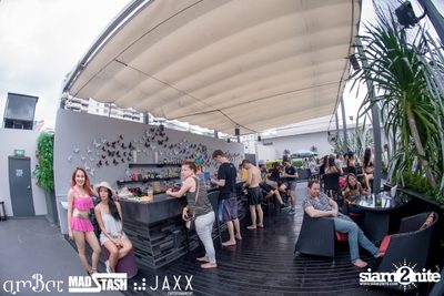 AmWet VS. Hooters (The Battle) Pool Party at AmBar Bangkok — photo 62