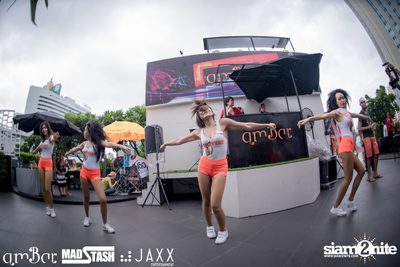 AmWet VS. Hooters (The Battle) Pool Party at AmBar Bangkok — photo 78