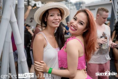 AmWet VS. Hooters (The Battle) Pool Party at AmBar Bangkok — photo 90