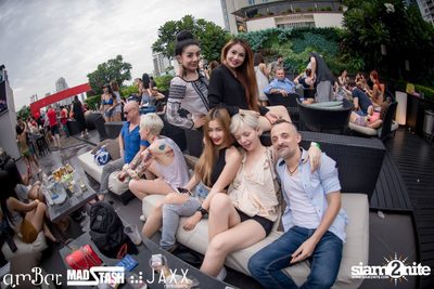 AmWet VS. Hooters (The Battle) Pool Party at AmBar Bangkok — photo 100