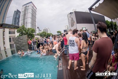 AmWet VS. Hooters (The Battle) Pool Party at AmBar Bangkok — photo 111