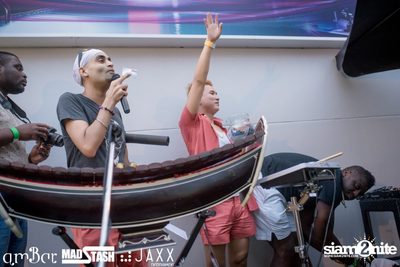 AmWet VS. Hooters (The Battle) Pool Party at AmBar Bangkok — photo 123
