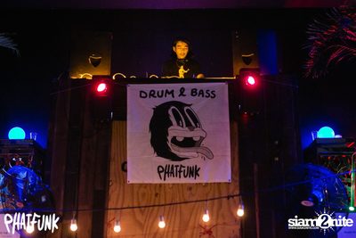 Phatfunk 6th Anniversary ที่ ไลฟ์ อาร์ซีเอ — photo 5