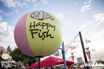 คืนวันศุกร์ ที่ร้าน แฮปปี้ ฟิช, เอเชีย ทีค เดอะ ริเวอร์ฟร้อนท์ — photo 1