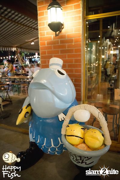 คืนวันศุกร์ ที่ร้าน แฮปปี้ ฟิช, เอเชีย ทีค เดอะ ริเวอร์ฟร้อนท์ — photo 24