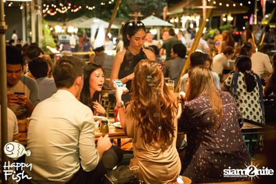 คืนวันศุกร์ ที่ร้าน แฮปปี้ ฟิช, เอเชีย ทีค เดอะ ริเวอร์ฟร้อนท์ — photo 69