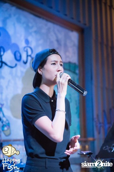 คืนวันศุกร์ ที่ร้าน แฮปปี้ ฟิช, เอเชีย ทีค เดอะ ริเวอร์ฟร้อนท์ — photo 71