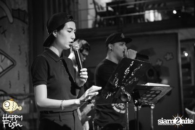 คืนวันศุกร์ ที่ร้าน แฮปปี้ ฟิช, เอเชีย ทีค เดอะ ริเวอร์ฟร้อนท์ — photo 72
